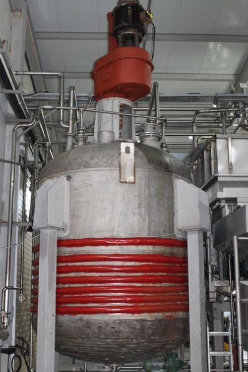 Объем -10 куб.м., реактор