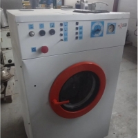 Промышленная стиральная машина, загрузка до 25 кг