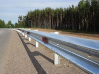 Ограждения дорожные металлические барьерного типа