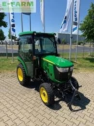 Трактор John Deere 2038